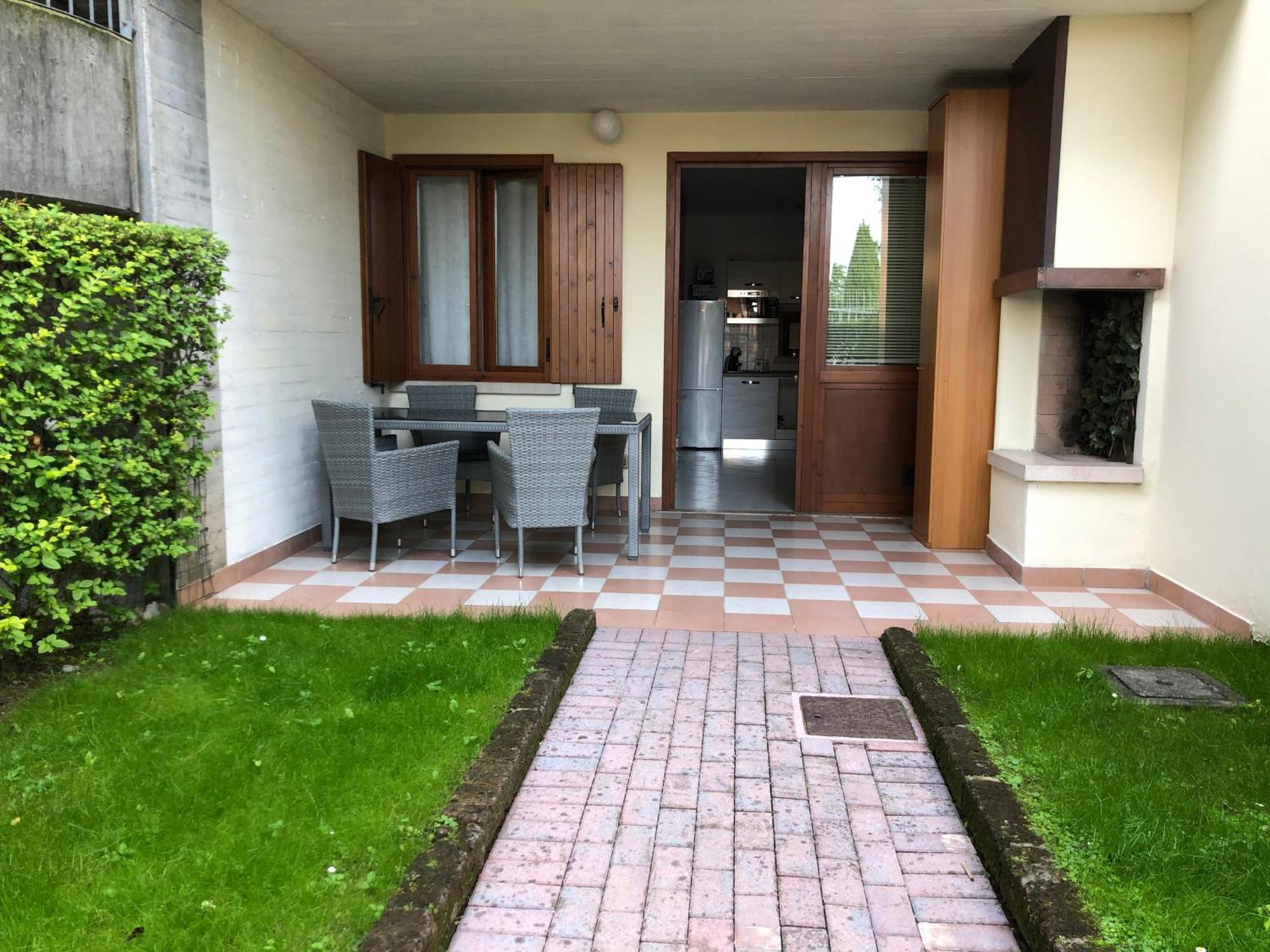 Casa Lorenzo Desenzano del Garda Exterior foto